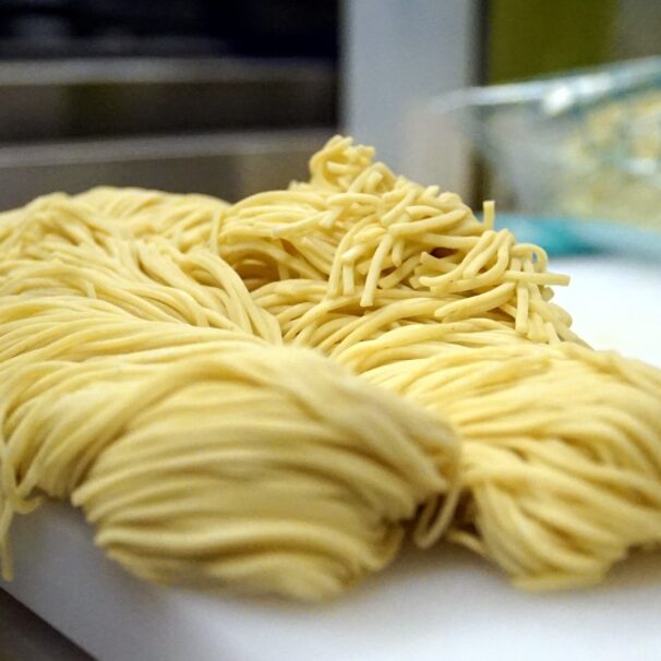 Japanese noodles: ramen, soba, udon, somen, hiyamugi, okinawa soba